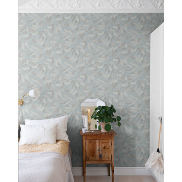 15906_florian_blue_wall