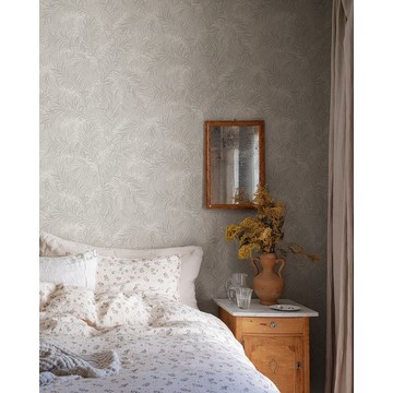 S10207_Idun_Mineral-Grey_Sandberg-Wallpaper_interior1_i