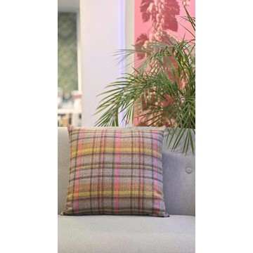 Abernethy Peony 50cmx50cm sisustustyyny