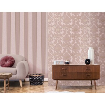 M1706_M1710_Lifestyle1_LowRes